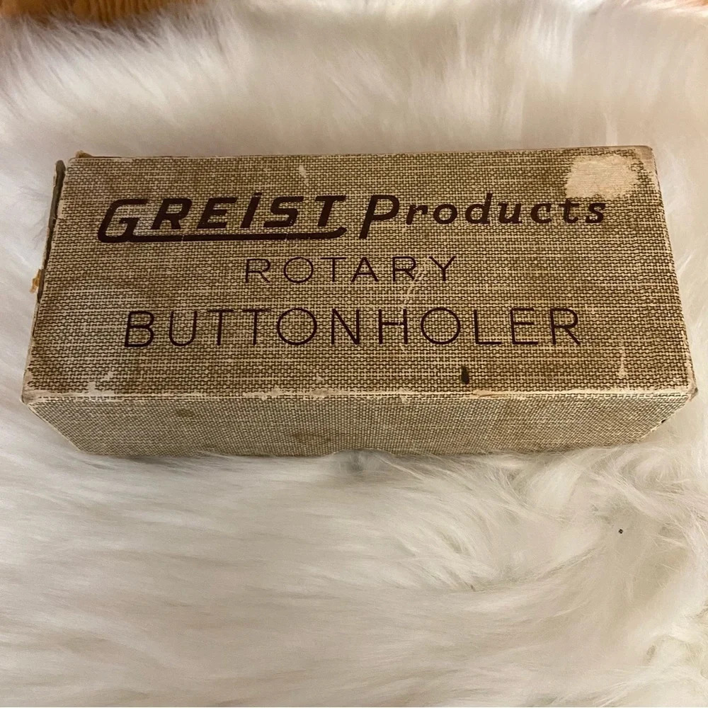 Vintage‎  Greist buttonholer